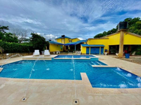 Casa Finca Los Girasoles